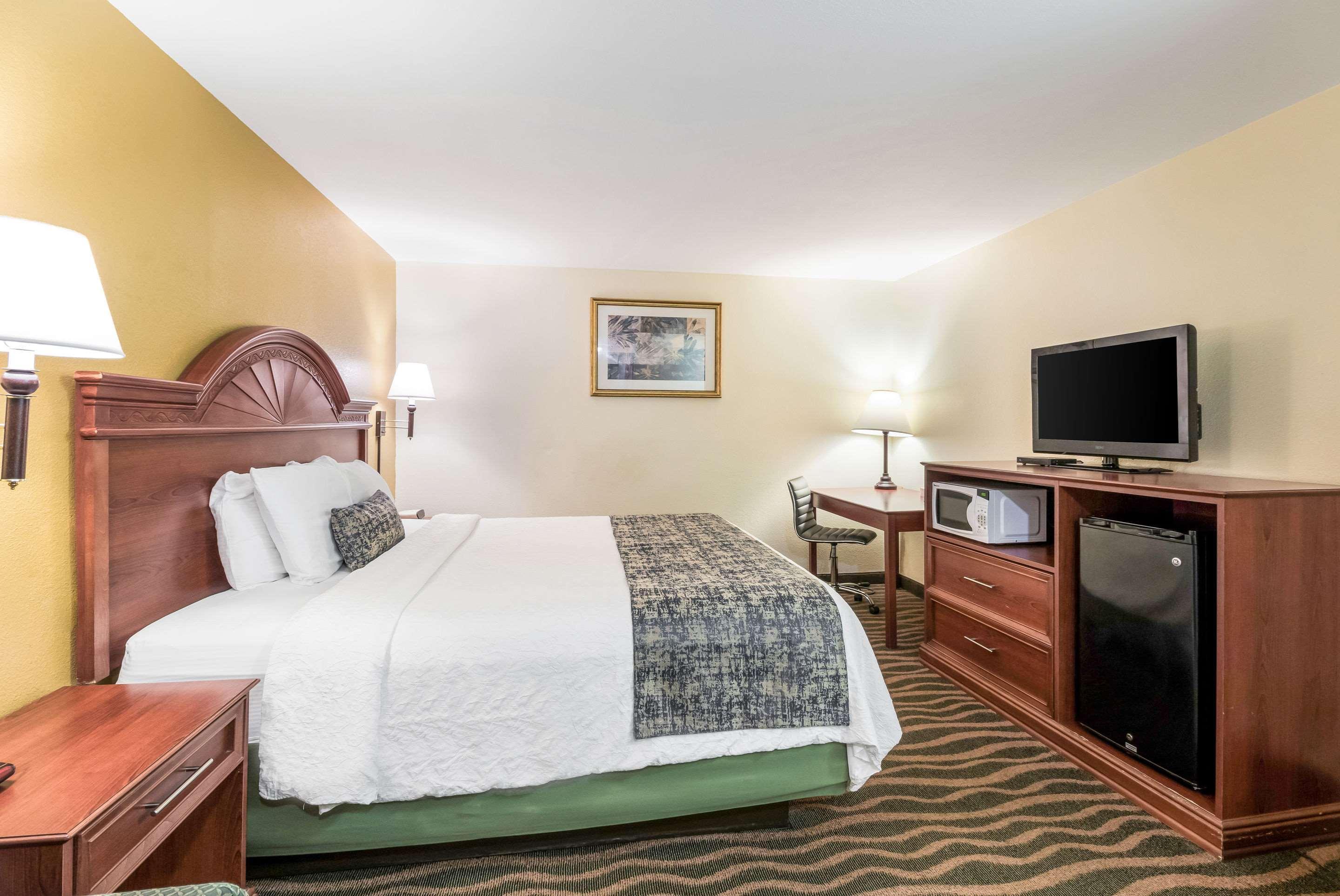Rodeway Inn Cadiz Ngoại thất bức ảnh