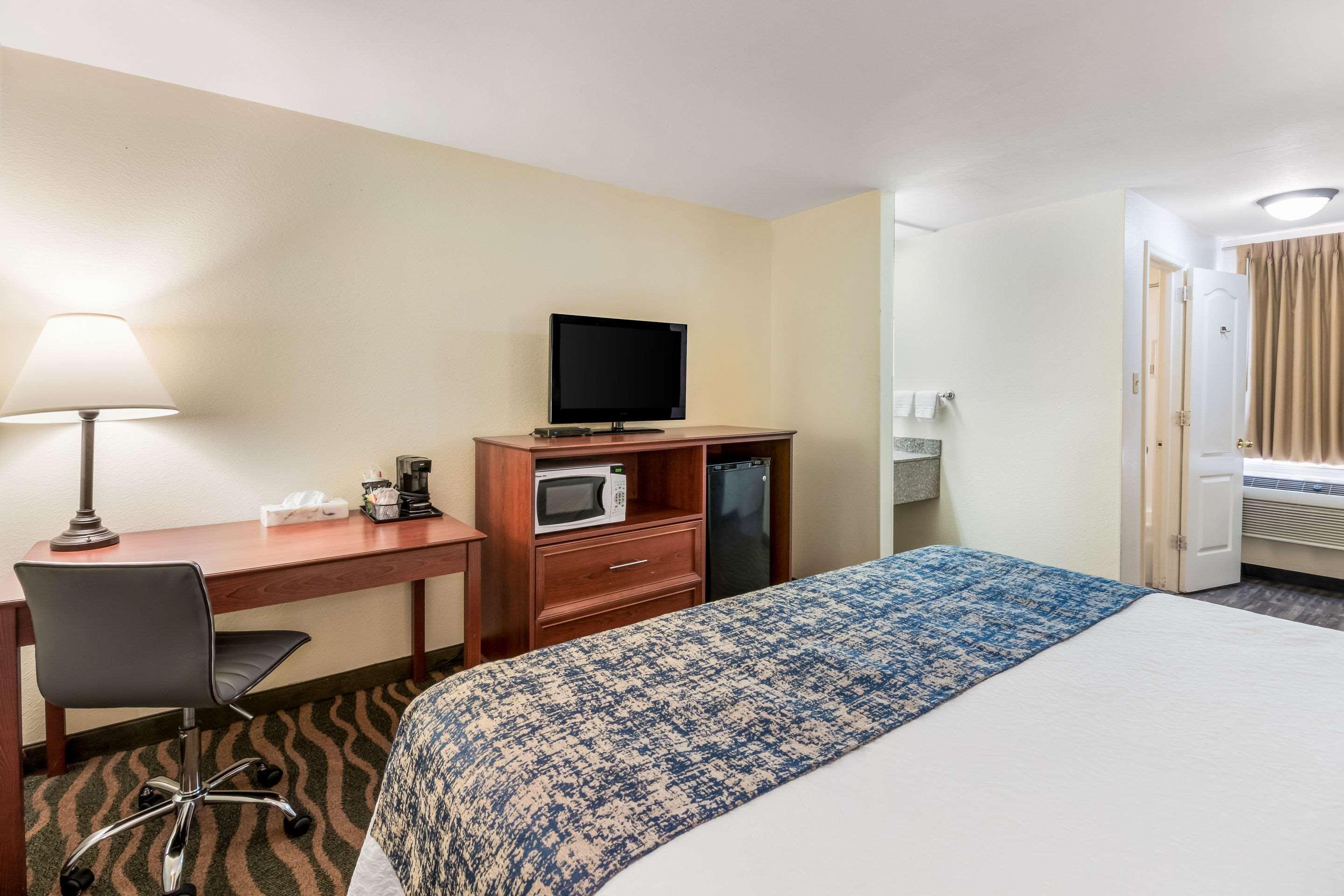 Rodeway Inn Cadiz Ngoại thất bức ảnh